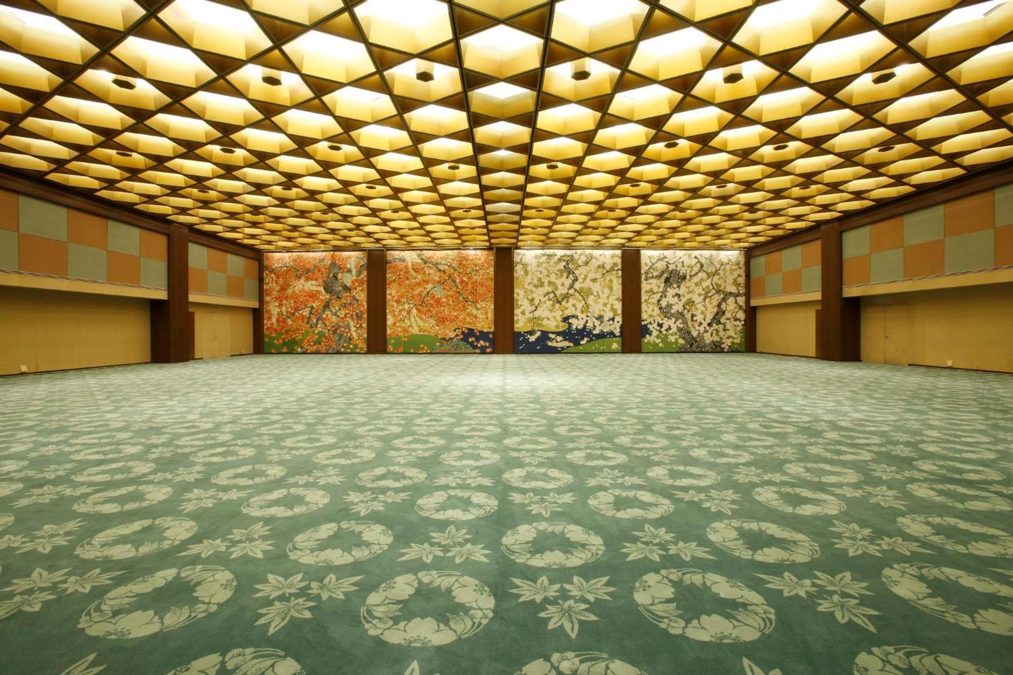 Rihga Royal Osaka, Vignette Collection By Ihg Ōsaka