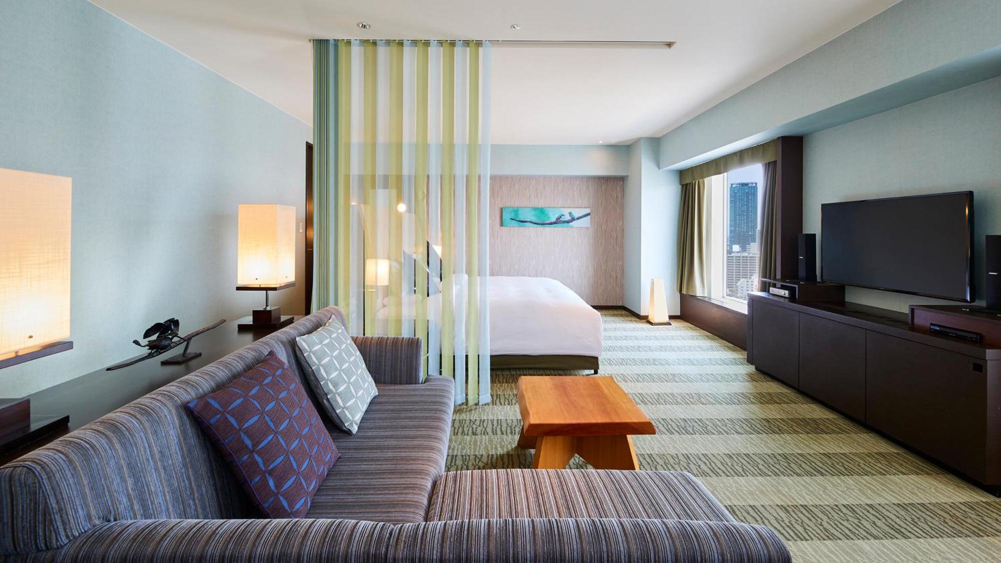 Rihga Royal Osaka, Vignette Collection By Ihg Ōsaka